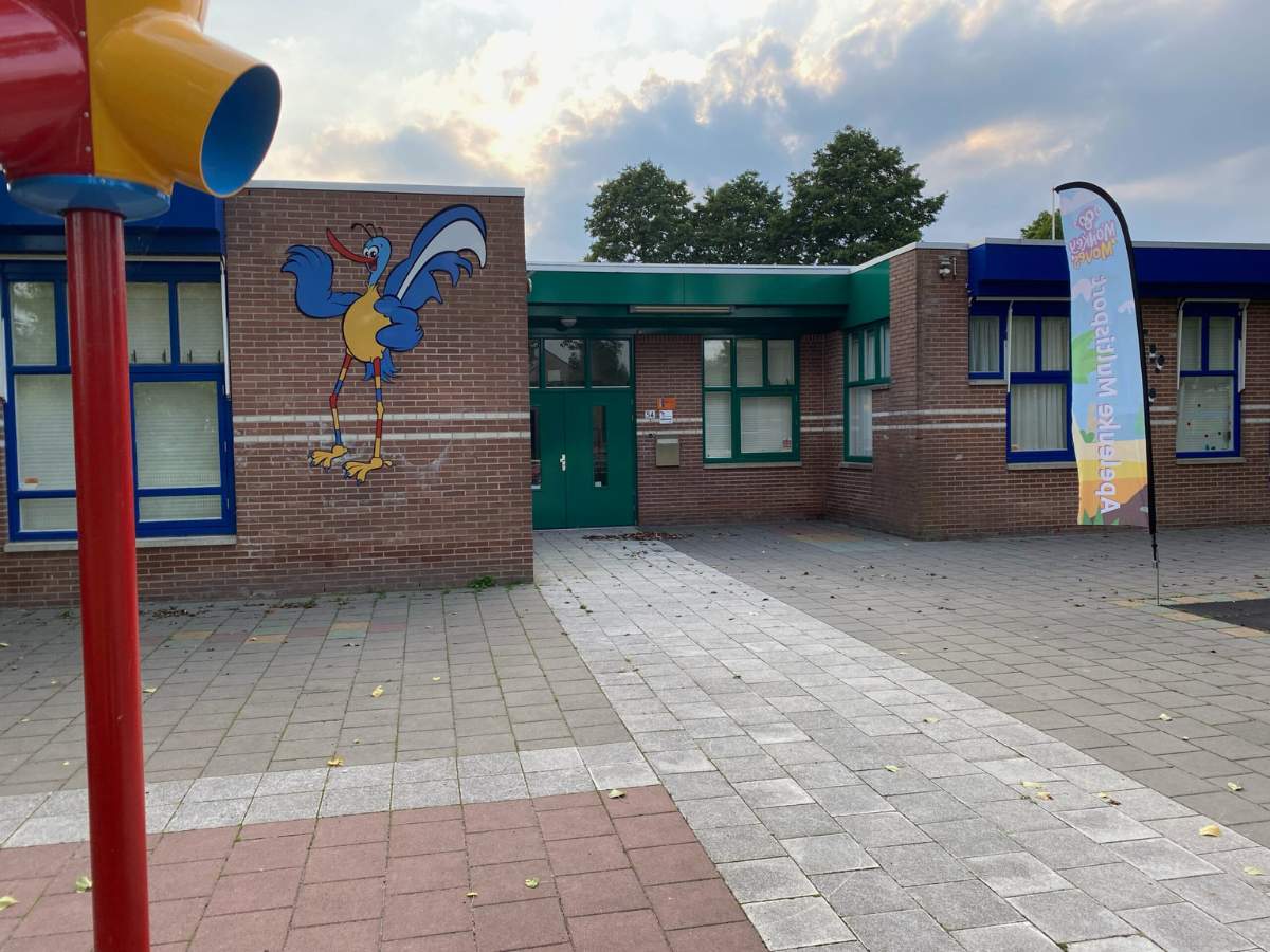 Gouda - Goverwelle - gymzaal De Oostvogel